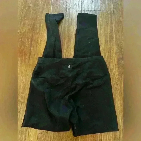 Kyodan Black Leggings - Picture 1 of 3